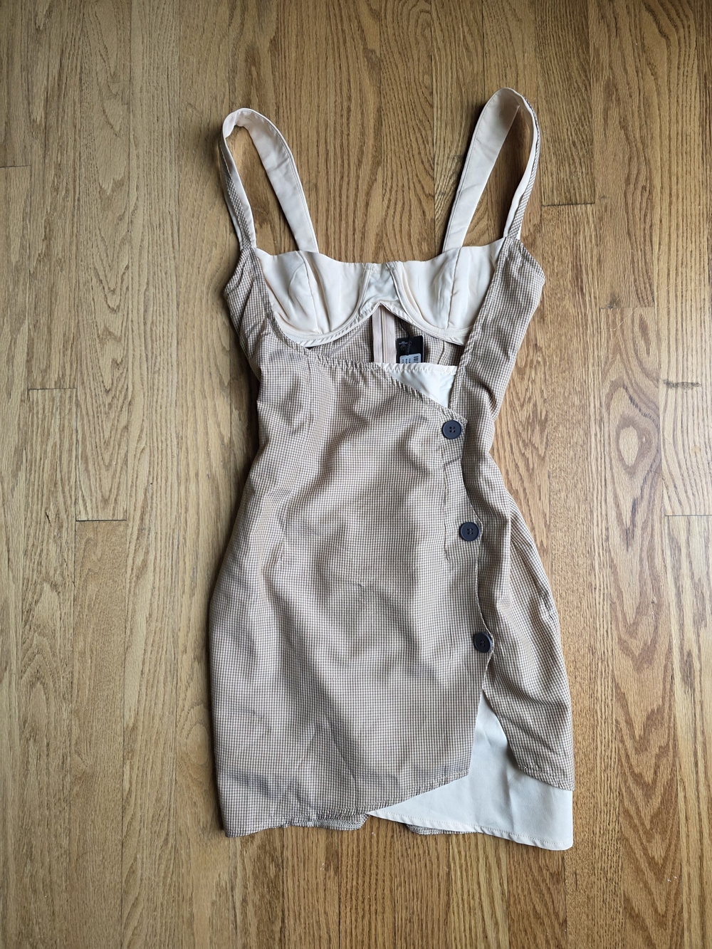 NWT PrettyLittleThing Beige Checked Mini Dress with Cream Under Skirt And Bra
